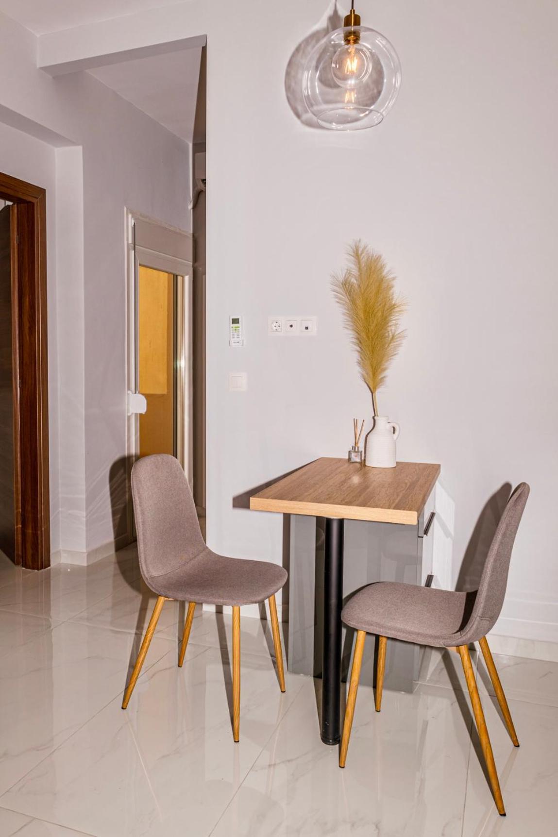 Cozy Studio In The City Center Thessaloniki Exterior foto